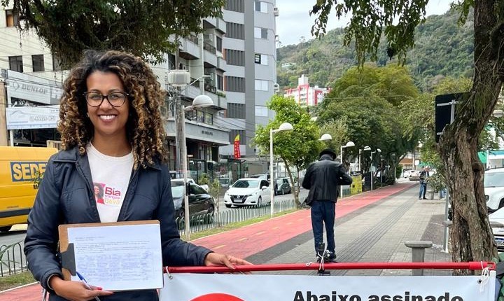 População faz abaixo-assinado contra venda da antiga rodoviária