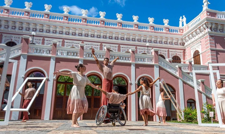 Cia. Lápis de Seda traz magia e inclusão à Capital