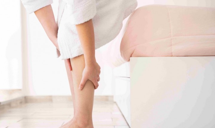 Exposição solar causa o aumento de varizes?