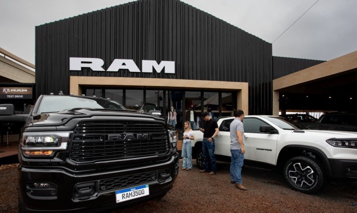 Ram sobe nas vendas e conquista mais espaço