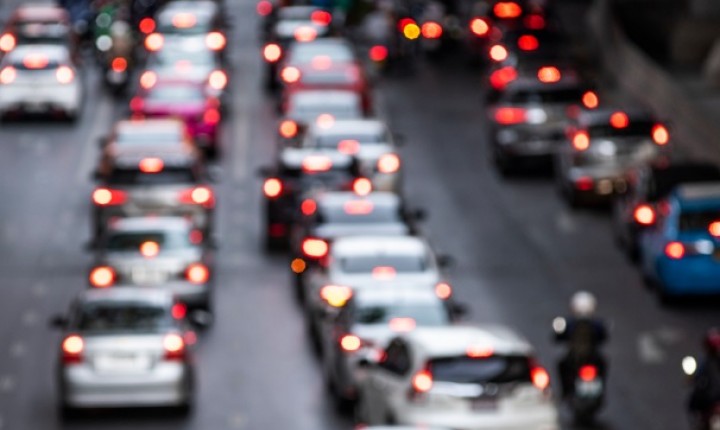 Procissões e olimpíadas fecham vias em Florianópolis