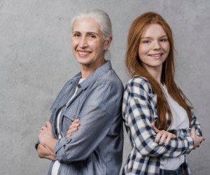 Mulheres jovens na mira do preconceito
