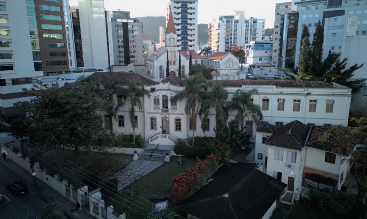 Mais uma escola integral para Florianópolis