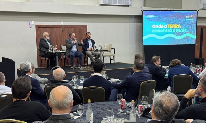 Almoço une sociedade civil e autoridades pela Gestão da Orla