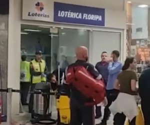 Ataque em shopping deixa 5 feridos e agressor em coma