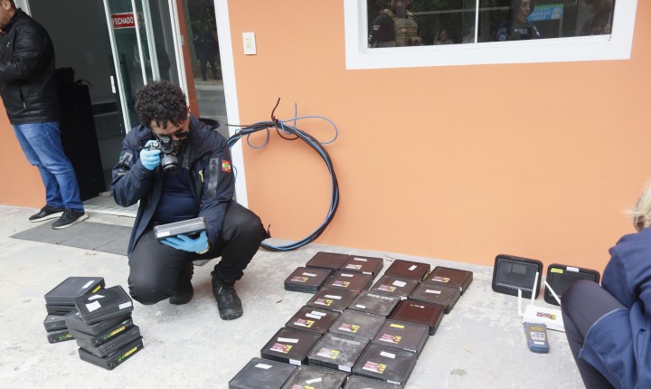 Rede pirata de internet é desmantelada