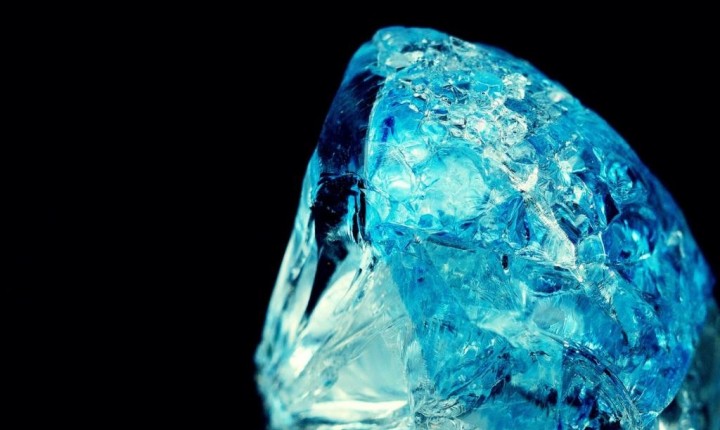 A Amiga Indesejada, por Denise Evangelista