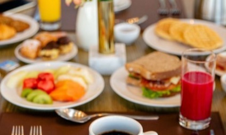 Celebre o Dia dos Pais com café da manhã 5 estrelas