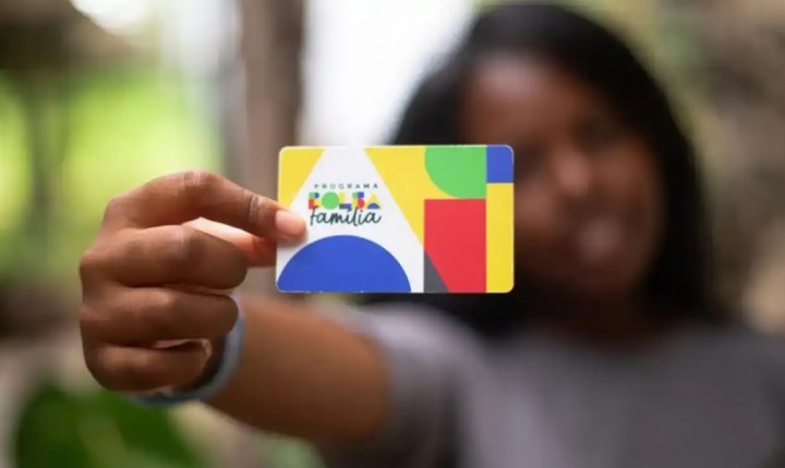 Moradora de bairro de luxo estava recebendo bolsa família