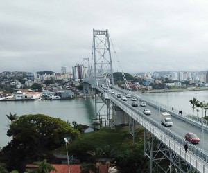 Ponte Hercílio Luz abre mais cedo nas segundas-feiras