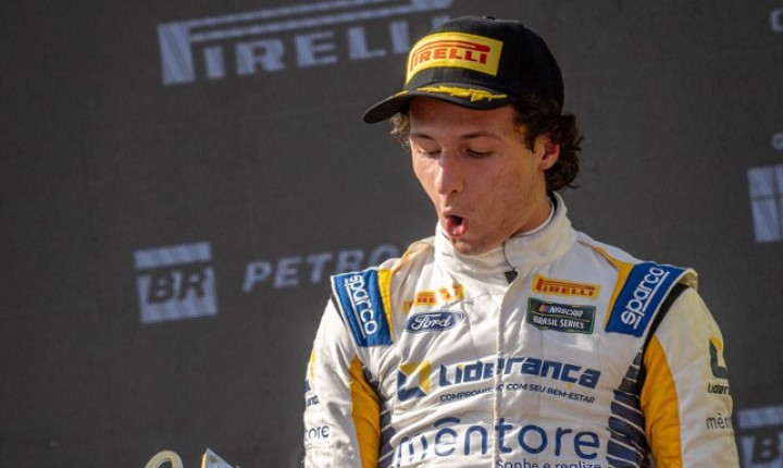 Alfredinho Ibiapina conquista vice na NASCAR Brasil