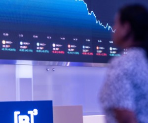 Financiamento de veículos registra leve recuo