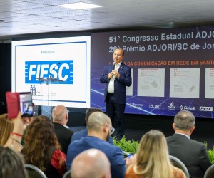 Governador Jorginho prestigiou a abertura do 51º Congresso da Adjori/SC  