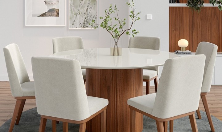 Mesas de jantar ganham protagonismo em lares contemporâneos