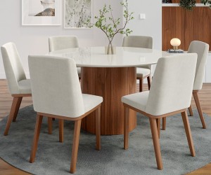 Mesas de jantar ganham protagonismo em lares contemporâneos