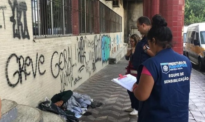 Floripa inaugura ambulatório para população em situação de rua