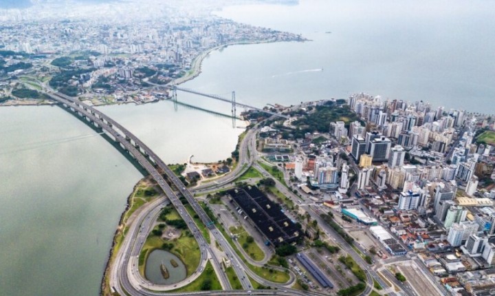 Capital moderniza sistema de estacionamento rotativo