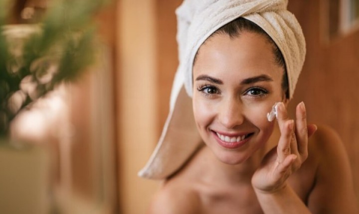 Primavera chega e exige novos cuidados com a pele