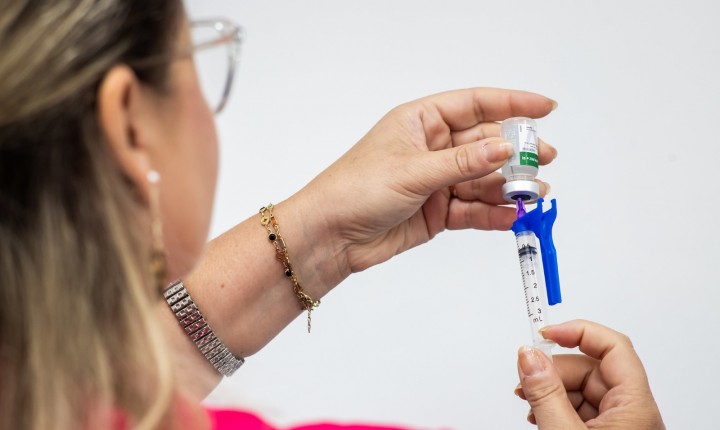 População ganha novo ponto de imunização no MultiHospital