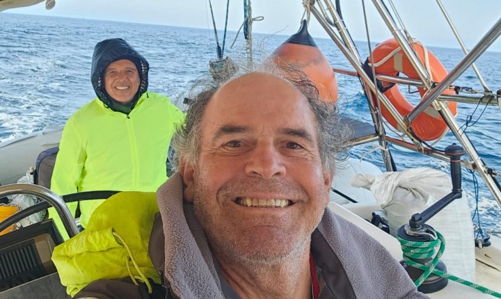 Travessia do Atlântico: Manezinhos revelam desafios da jornada