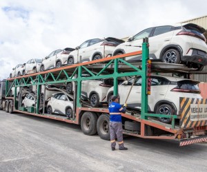 BYD entrega primeiros 75 elétricos Dolphin Mini no Brasil