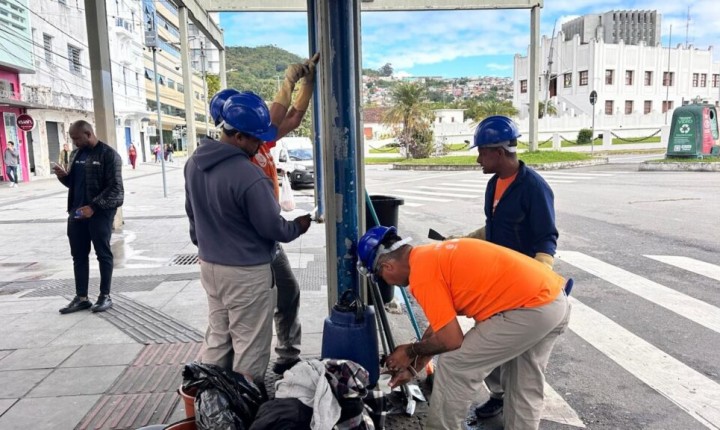 Aliança por Floripa mobiliza campanha por roupas masculinas