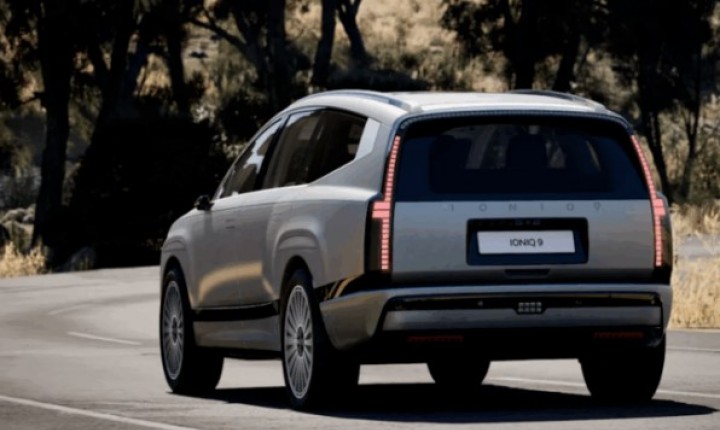Hyundai apresenta Ioniq 9 e testa interesse brasileiro
