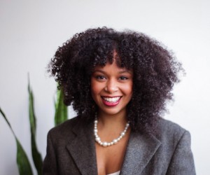 Elen Cristina articula novas leituras sobre identidade negra