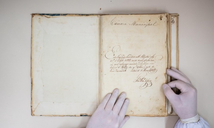 Raridade de 1828 é restaurada e retorna ao acervo