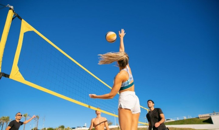 Esportes de areia exigem preparo para evitar lesões