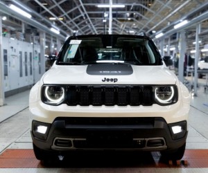 Produção do Jeep Renegade atinge marco histórico no país