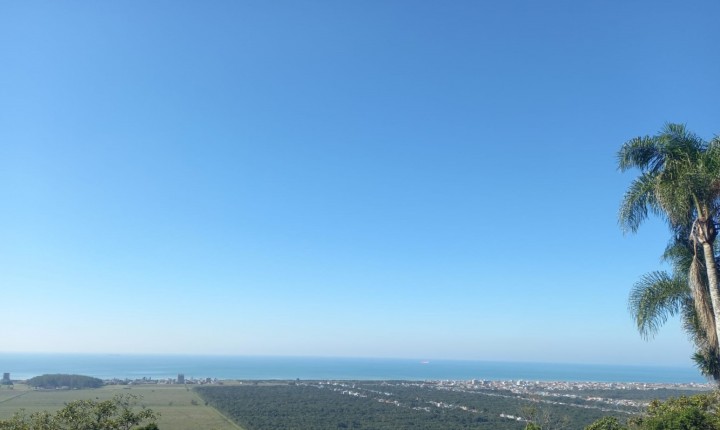 Navegantes reúne praias e natureza no Litoral Norte