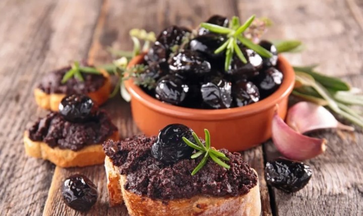 Clássico francês, tapenade se reinventa nos eventos