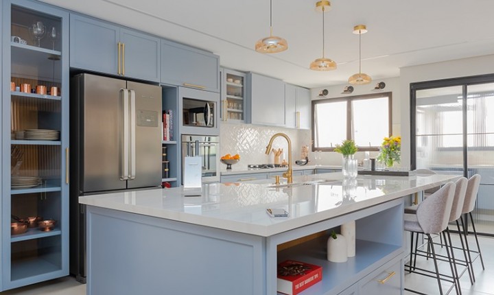 Divisórias ganham espaço entre cozinha e lavanderia