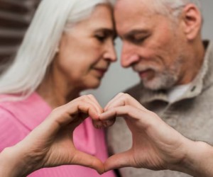 Amor maduro redefine relacionamentos após os 50