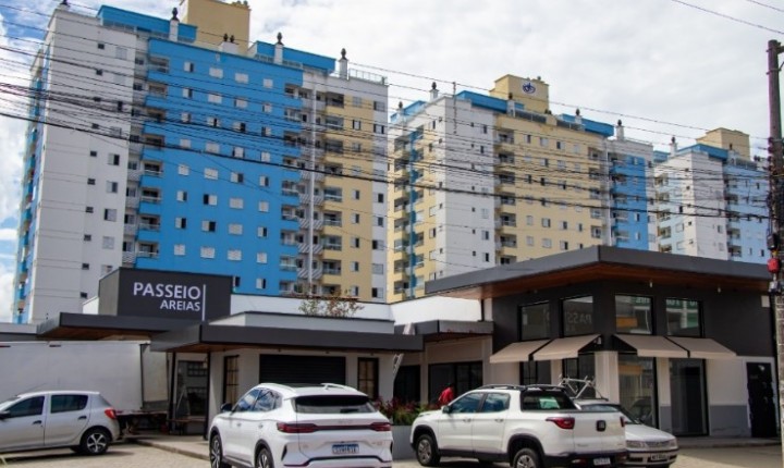 São José ganha centro comercial a céu aberto