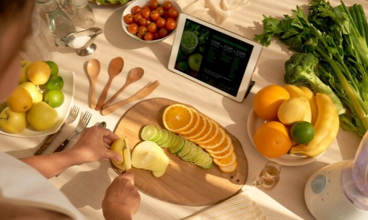 Cinco escolhas à mesa podem mudar sua rotina