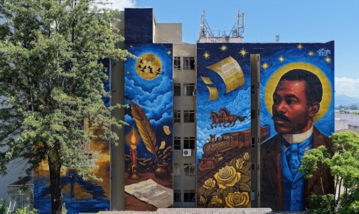 Mural de Cruz e Sousa retorna ao Centro de Floripa