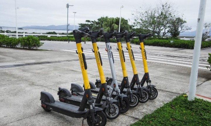 Patinetes e bikes compartilhadas crescem em Floripa