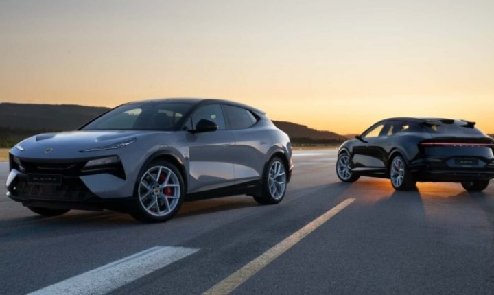 Marca britânica de luxo estreia com novos modelos