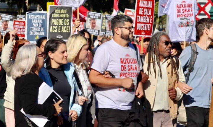 Greve continua e pressão aumenta na Capital