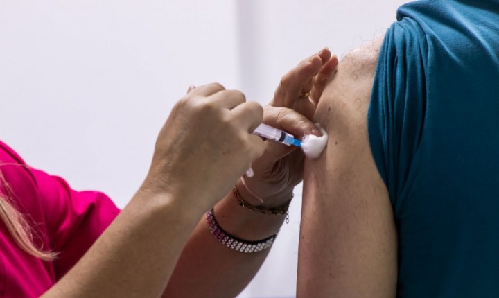 Floripa abre vacinação da gripe para todos