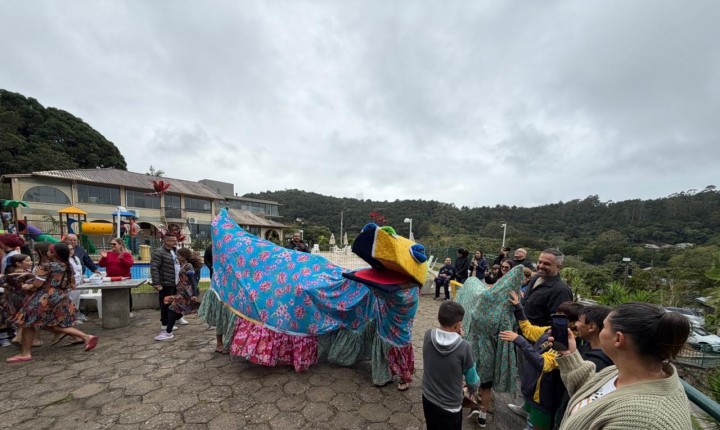 Bairro Educador reúne esporte, cultura e robótica