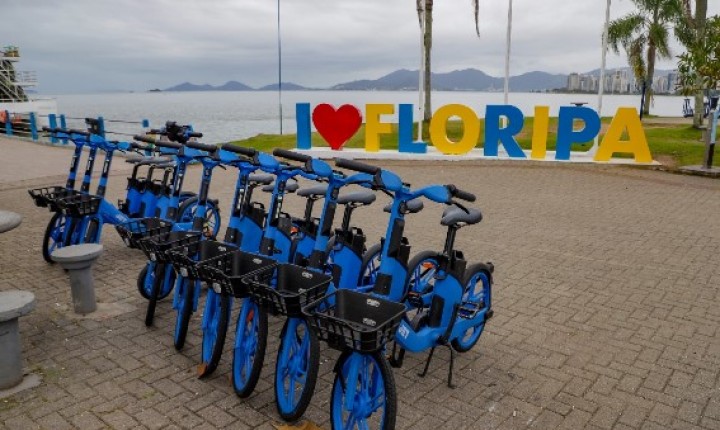 Bicicletas ganham força na rotina da Capital