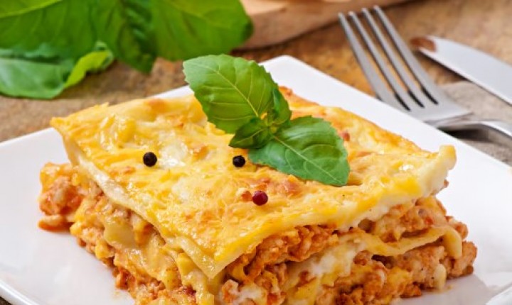 Mandioca rouba o lugar da massa na lasanha