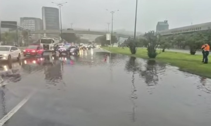 Chuva alaga acesso à Ponte Colombo Salles