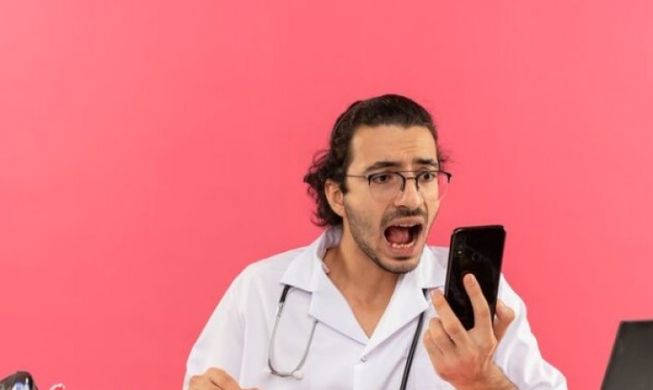 Uma opinião nas redes pode custar caro para a sua carreira