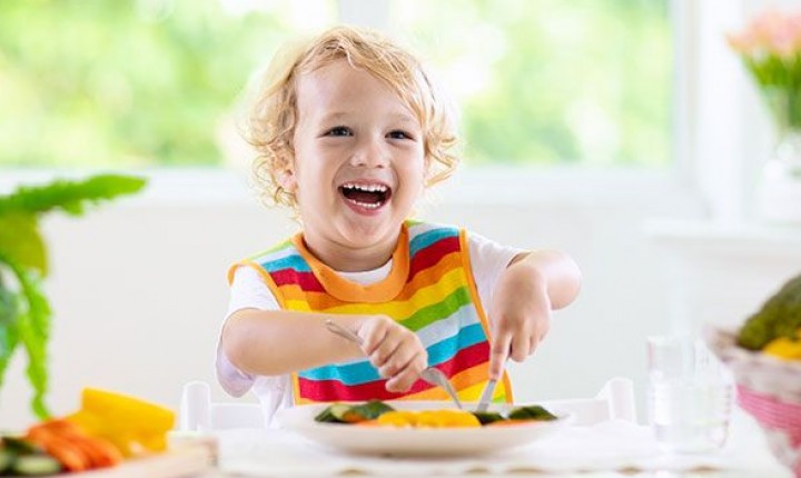 Crianças bem nutridas: fique de olho na alimentação dos pequenos neste 'novo normal'