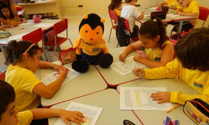 O poder das abelhas: crianças produzem livro mostrando a sua importância para a sociedade e o meio ambiente