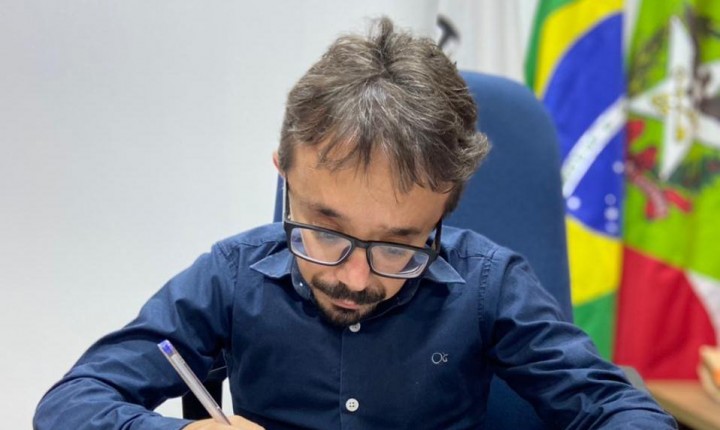 Procon da Capital notifica Facebook por nova política de privacidade